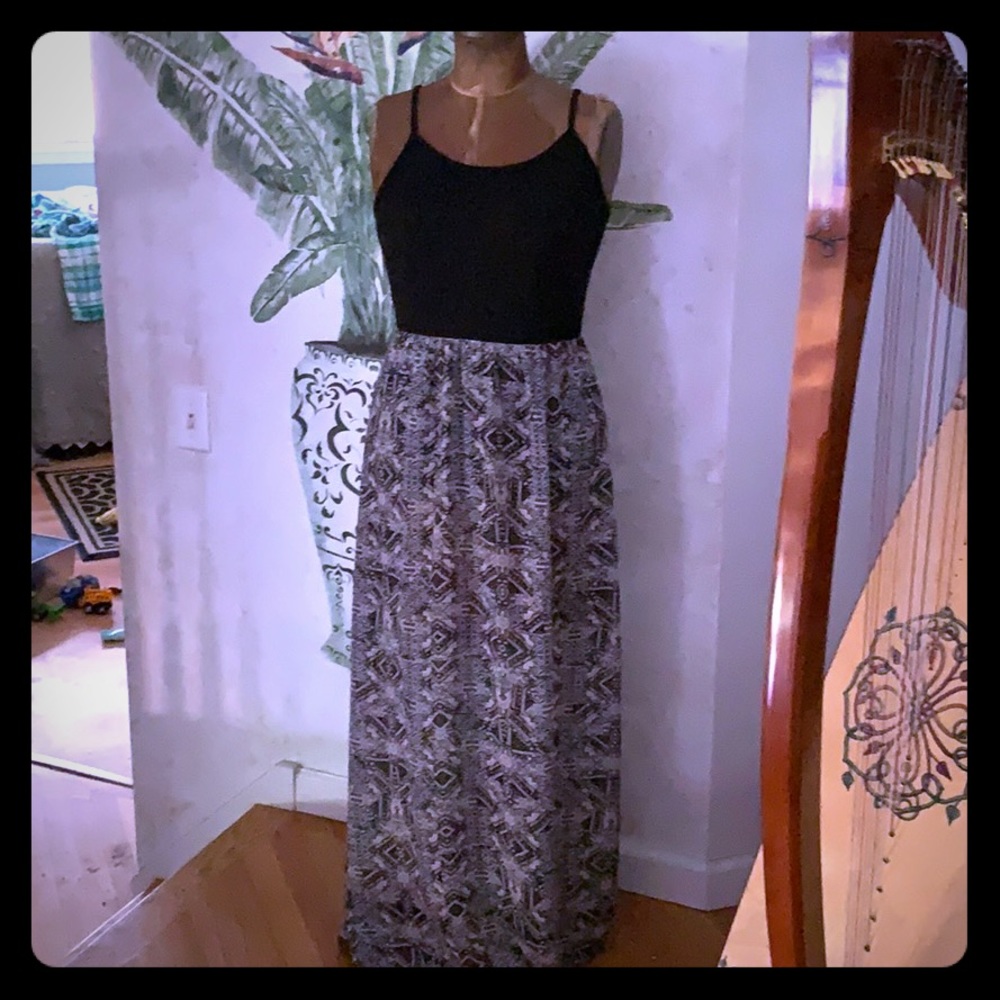 Sleeveless maxi